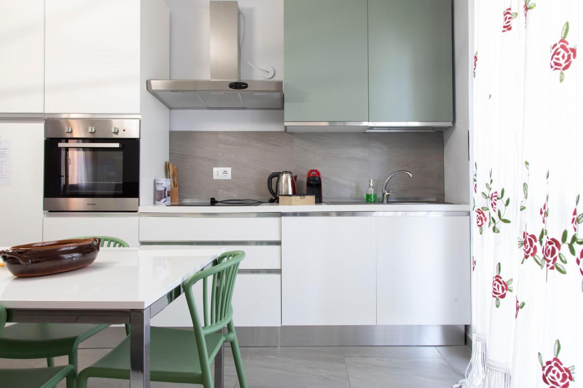 Casa Graziella- Appartamenti Vacanze Portacomaro Екстериор снимка