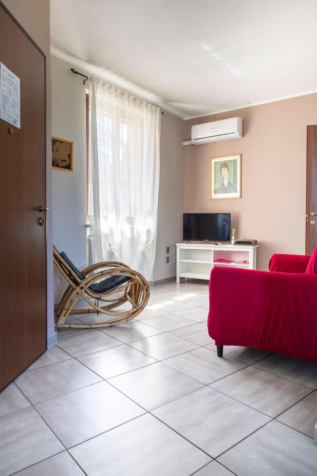 Casa Graziella- Appartamenti Vacanze Portacomaro Екстериор снимка